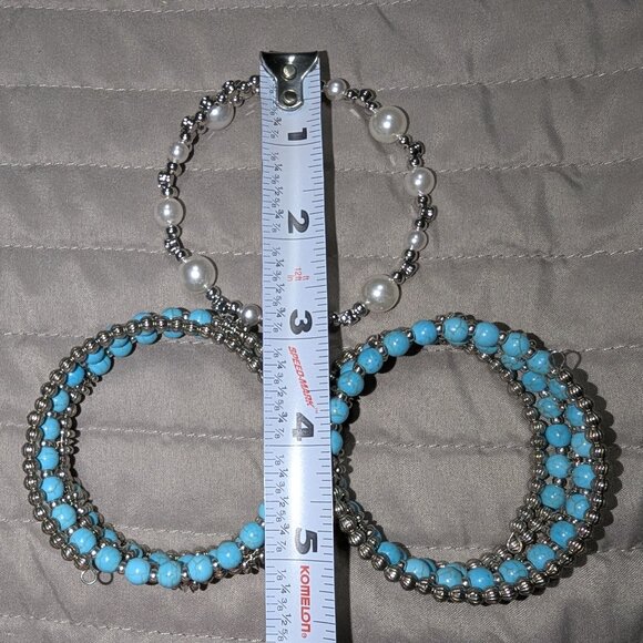 $1 with Bundle ~ Turquoise & Pearl Beaded Coil Bracelet Set 5198 - Picture 5 of 5